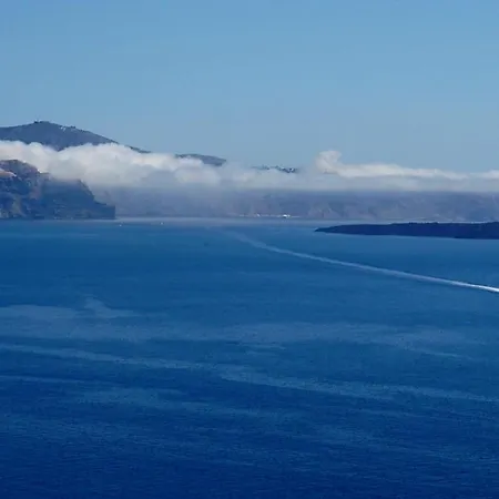 Oasis With Caldera View * Oia (Santorini)