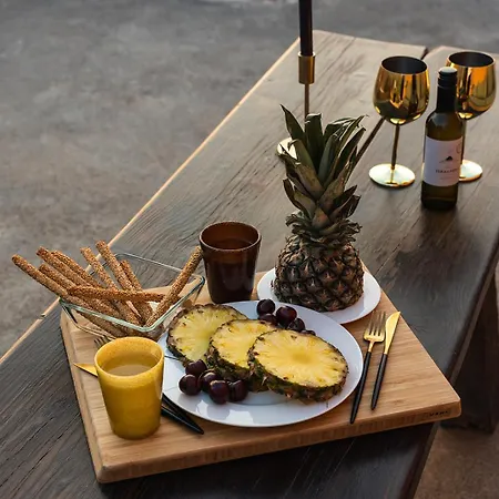 Oasis With Caldera View Feriehus Oia