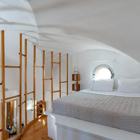 Semesterbostad Oasis With Caldera View Oia