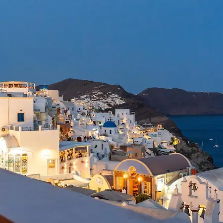 Oasis With Caldera View Holiday home Oia (Santorini)